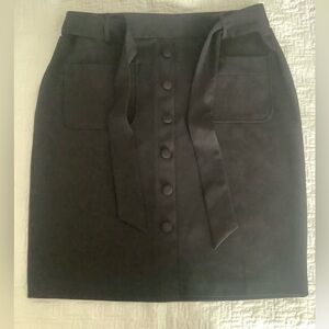 NYCC Women’s Short Black Skirt